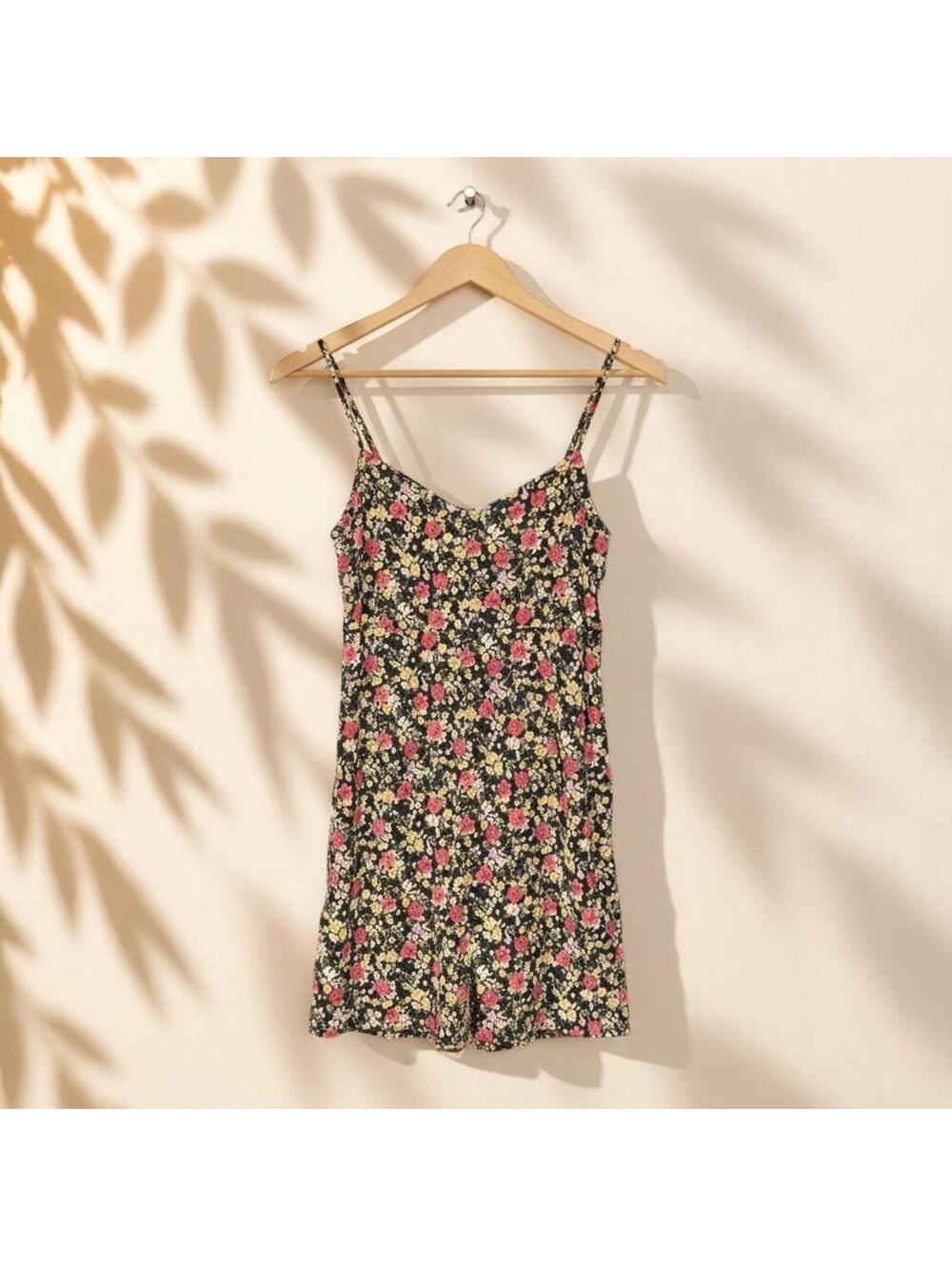 Live To Be Spoiled Dress Women XS Black Floral Shift Midi V-Neck SLeeveless